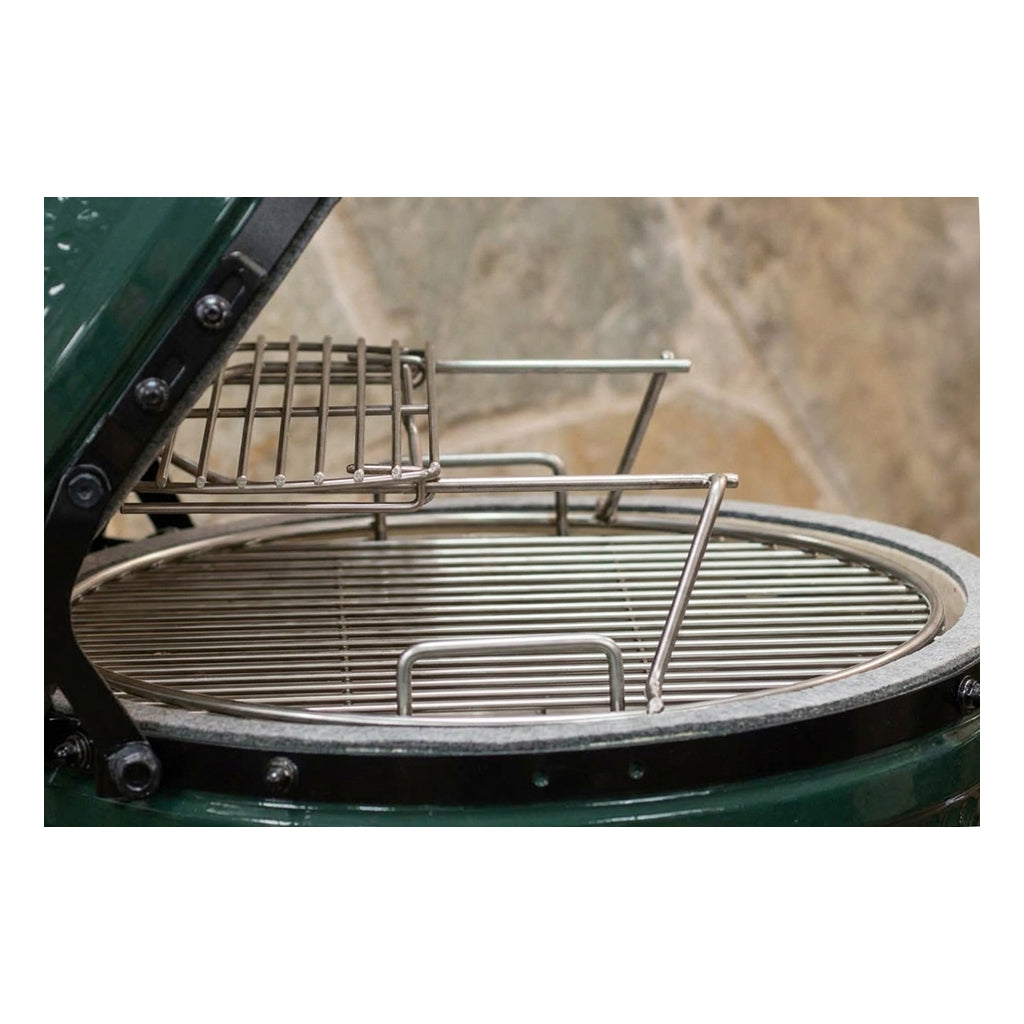 Medium Woo with Second Grid Sliding Bundle set up in a Medium EGG